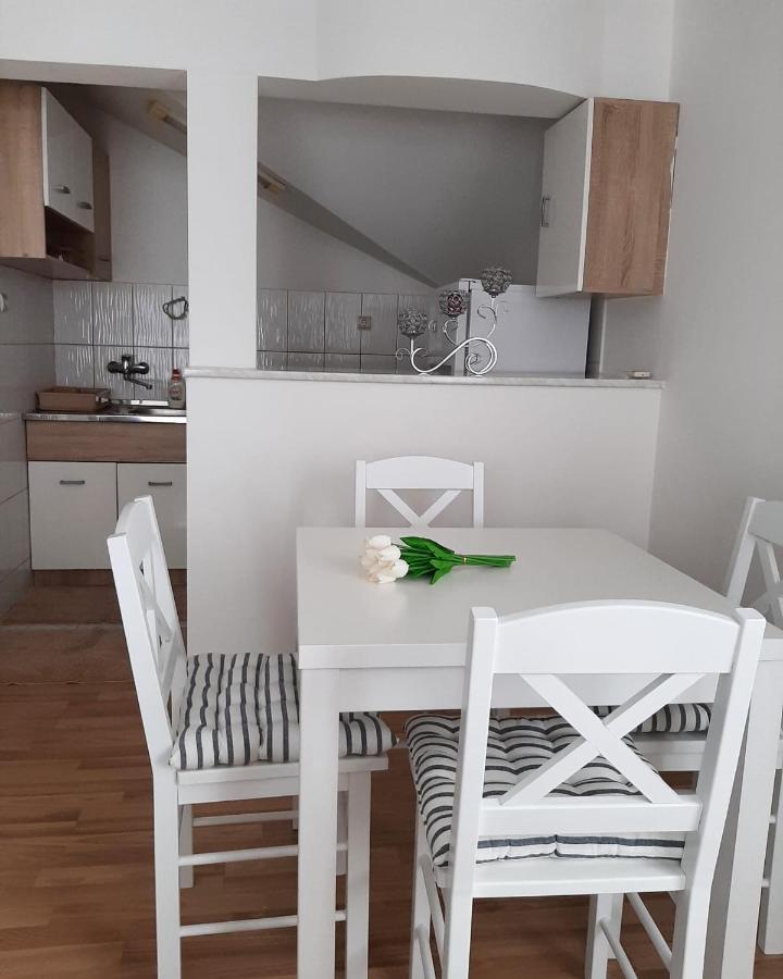 Apartman Giovanni Arandelovac Exterior photo